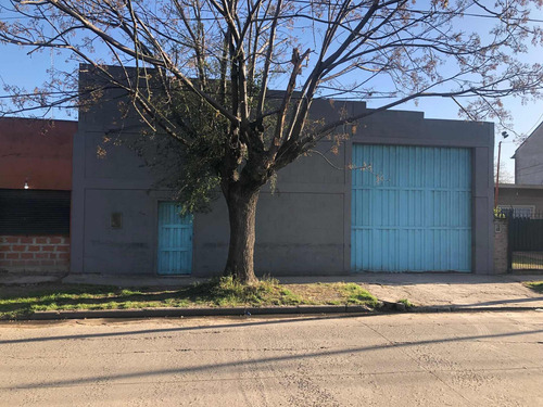 Imagen 3 de 12 de Venta De Galpon De 12x30 Mts. 360 M2 Excelente Ubicación, Límete Berazategui Y Varela