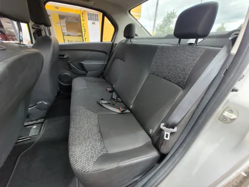 Renault Logan 1.6 Life