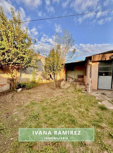 Casa De 3 Amb. En Venta, Barrio Sarmiento - Luján