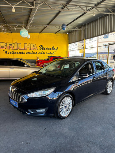 Ford Focus Titanium 2.0 PowerShift