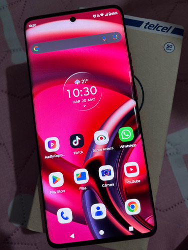 Celular Motorola Edge 40 8 Gb Ram 256 Gb De Memoria (Usado)