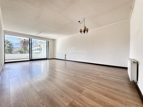 Departamento En Venta De 4 Dorm. En Lo Barnechea