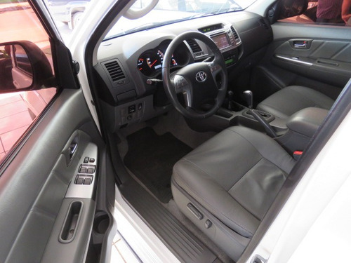 Hilux Srv