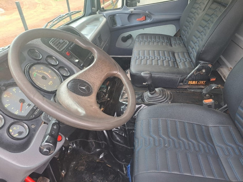 Mb 1215 C Caçamba