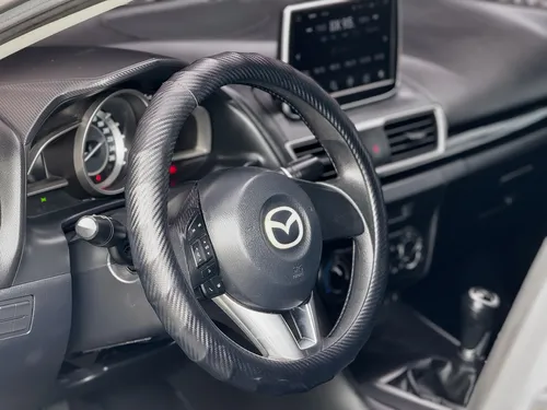 Mazda 3 2.0 Prime
