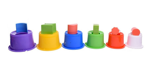 Imagen 3 de 9 de Torre Con Figuras Apilables Y Encastrables Newplast