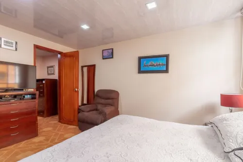 Casa En Venta En Quinta Paredes. Cod V8413