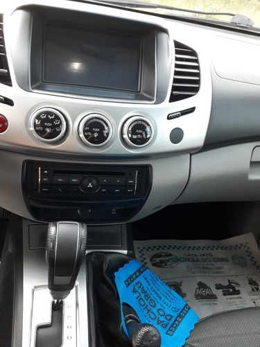 Mitsubishi L200 3.2 Triton Hpe Cab. Dupla 4x4 Aut. 4p 2015