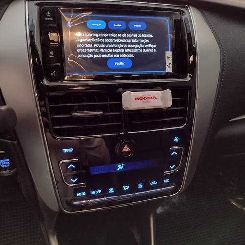 Imagem 3 de 8 de Yaris Sedan Xl Plus Conect