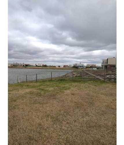 Imagen 3 de 8 de Lote A La Laguna, En Venta, En El Barrio San Sebastián Area 10.
