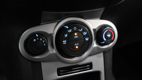Ford Fiesta Kinetic Design 1.6 S Plus 120cv - 147468 - C
