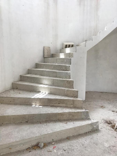 Imagen 10 de 17 de Casa En Venta - Fraccionamiento Montecristo, Merida