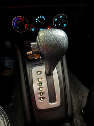 Mitsubishi Pajero TR4 2.0 Flex Aut. 5p