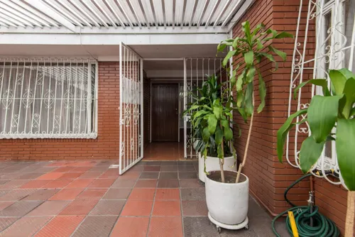 Casa En Venta En Alhambra. Cod V4582