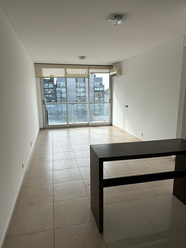 Departamento En Venta En Libertador / Rio, Martínez, San Isidro
