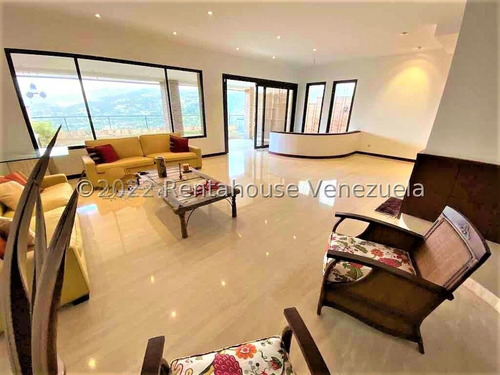 Casa En Venta En Colinas De Tamanaco 22-25812 Yf