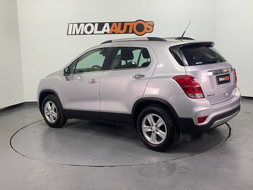 Imagen 5 de 15 de Chevrolet Tracker 1.8 Ltz 4x2 Premier L17 2019-imolaautos