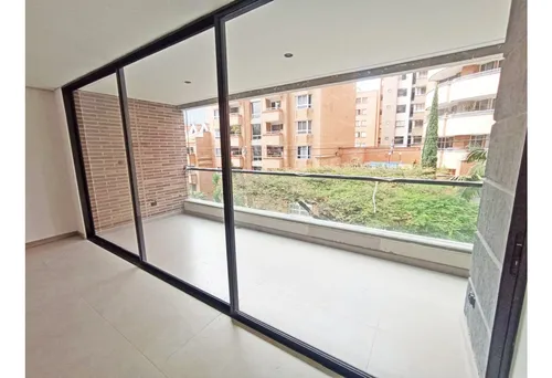 Apartamento En Venta En Laureles