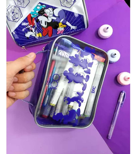 Estojo Escolar Disney 100 Grande Com Alça Edição Especial Cor Violeta