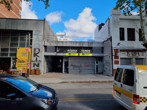 Imagen 1 de 27 de Depósito -rivera Prox Luis Alberto De Herrera, 668 M2 Edificados , 10, 5 Mts De Frente !!