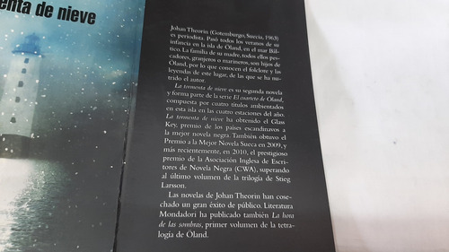 Imagen 3 de 4 de La Tormenta De Nieve Johan Theorin Mondadori