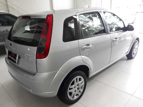 Imagem 5 de 15 de Ford Fiesta 1.6 8v Flex 2013