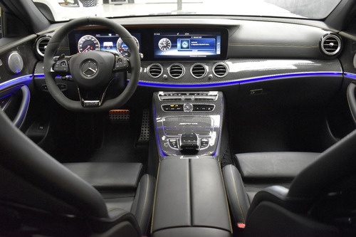 Imagen 3 de 8 de Mercedes E63 Amg S