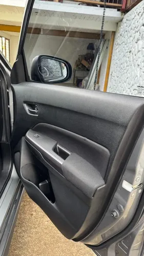 Suzuki Vitara Live 2022