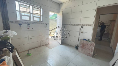 Imagem 12 de 15 de Casa, 2 Dorms Com 60 M² - Guilhermina - Praia Grande - Ref.: Mon385 - Mon385