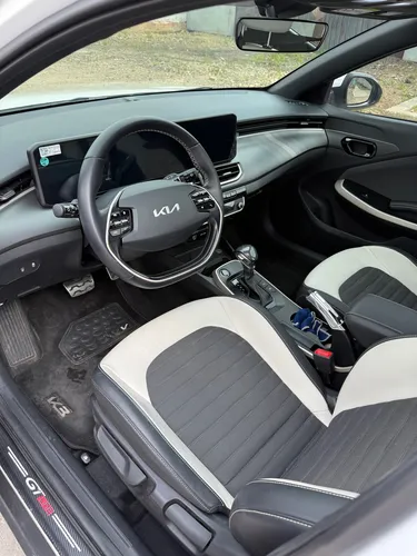 Kia K3 Cross 1.6 Gt Line
