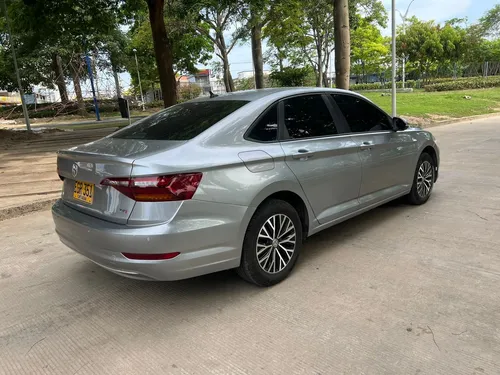 New Jetta Comfortline 1.4 Turbo Automático