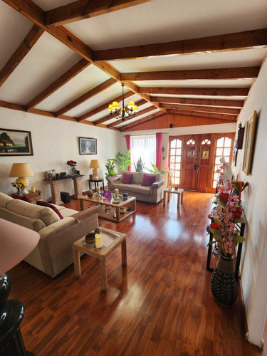 Amplia Y Elegante Casa En Alto Hospicio (85161)