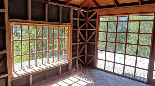 Casa En Venta De 3 Dorm. En Pucón