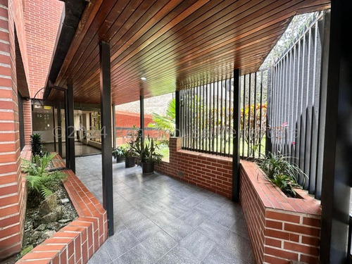 Amplio Apartamento En Venta. Urb. Terrazas Del Avila.