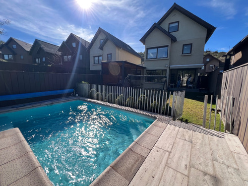 Encantadora Casa En Condominio