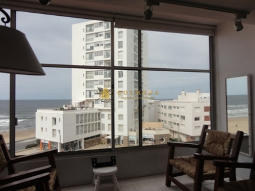 Apartamento En Peninsula, Monoambiente - Con Una Excelente Vista A Los Dedos Y Playa Brava. Consulte !!!!!-ref:1672