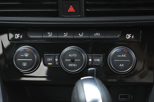 Imagen 9 de 15 de Volkswagen Jetta 2020 1.4 T Fsi Rline Blindado