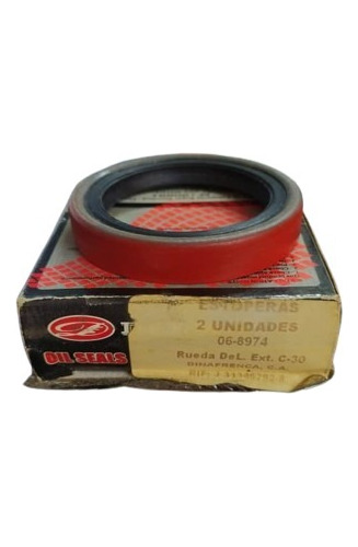 Estopera Rueda Delantera Ext. Chevrolet C-30 Delmack 8974 