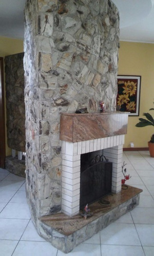 Casa Residencial No Bairro Santo Antonio 3d - 819
