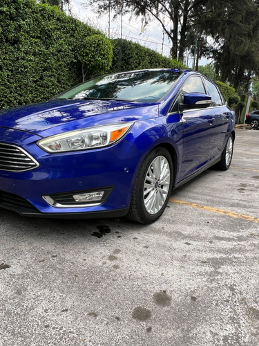 Ford Focus 2.0 Titanium At