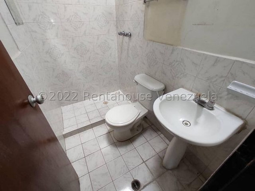 Imagen 12 de 17 de Casa En Venta Villa Roca Cabudare 22-17084 Jcg