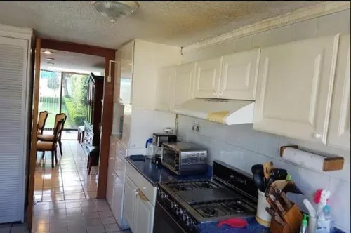 Casa En Venta Santiago # 612, Col. Lomas Quebradas, Alc. Magdalena Contreras, Cp. 10000 Ajrj
