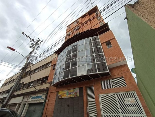 Imagen 29 de 29 de Apartamento En Venta Zona Centro Maracay 23-19616 Hc