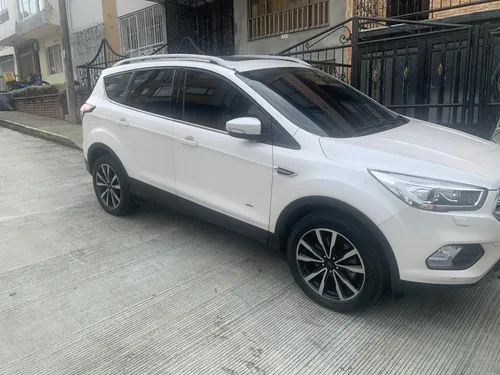 Ford Escape 2.0 Titanium