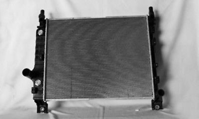 Radiator Agua Dodge Dakota 4.7l V8 00-04