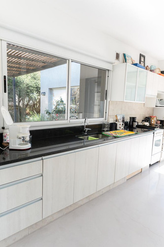 Casa En B° Privado San Joaquin