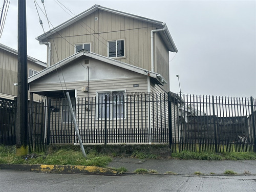Casa En Venta De 2 Dorm. En Puerto Montt