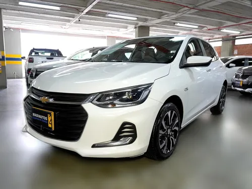 Chevrolet Onix 1.0T Premier Hatch At