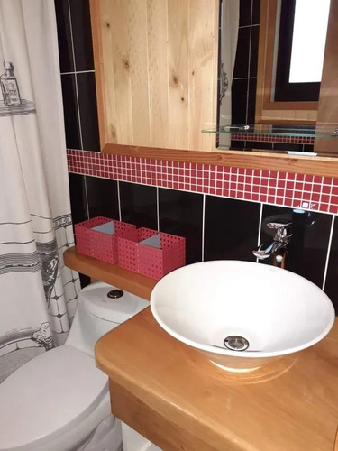 Parcela Vista Al Lago Con 2 Cabañas 60m2 Cada Una