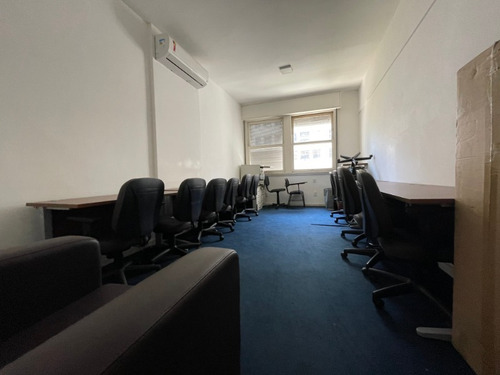 Imagem 3 de 18 de Aluga Sala Comercial Espaçosa E Pronta Para Entrar Na Rua Graça Aranha, Centro Da Cidade - Sa00009 - 34158039